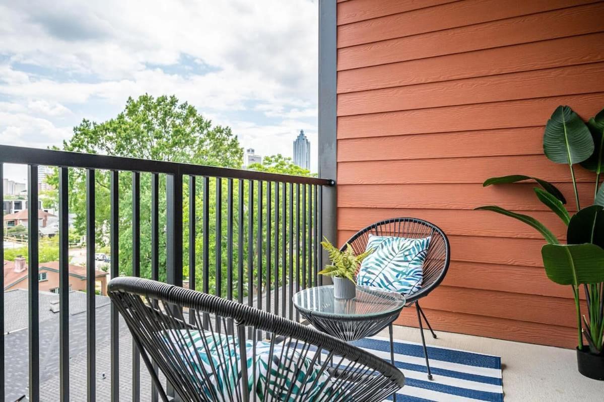 Holiday home Downtown New Built Roof Balcony View 525pkwy Atlanta